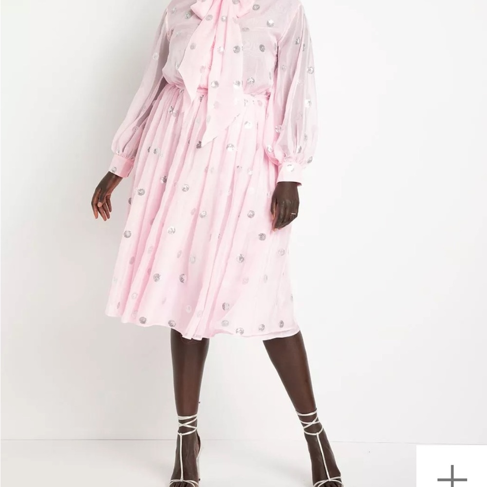 SOLD OUT Pink polkadotted dress